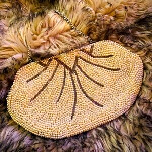 Vintage Pearl 🤍 Cocktail Party Purse